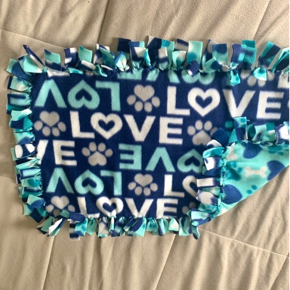 Handmade Reversible Pet Blanket - Picture 1 of 4